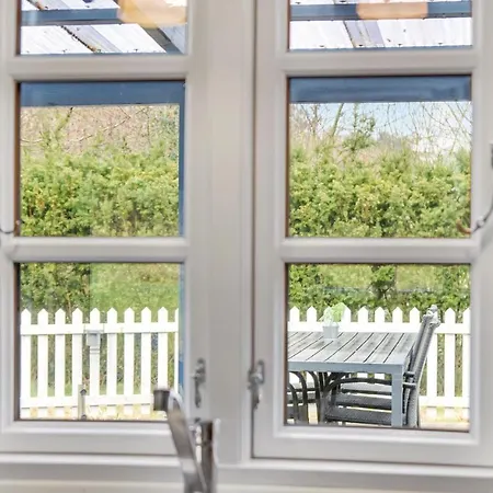 3 Bedroom Cozy In Nykobing Sj Lumsas