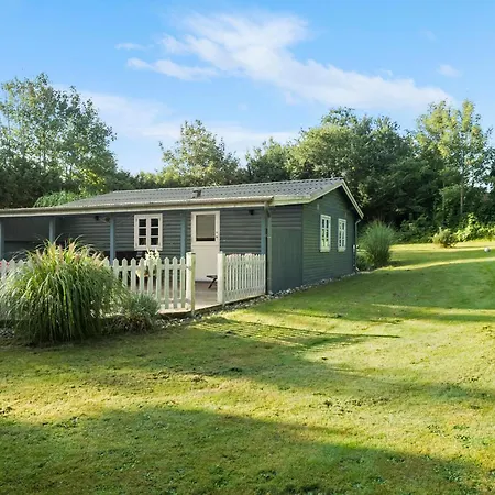 Feriehus 3 Bedroom Cozy In Nykobing Sj